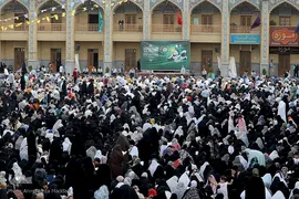 مراسم قرائت دعای پرفیض عرفه در حرم مطهر حضرت شاهچراغ(ع) شیراز