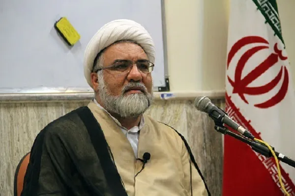 تفسیر هر متنی ایجاد معنایی جدید است