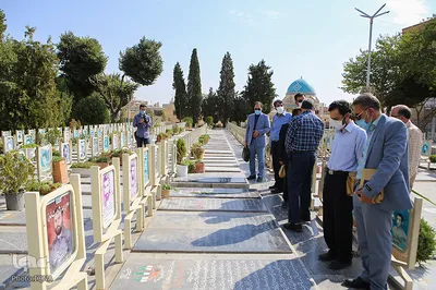 تجدید میثاق جهادگران جهاد دانشگاهی در اصفهان با شهدا