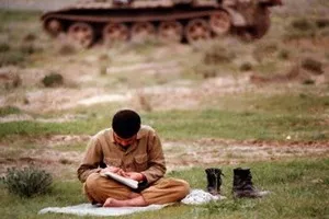رونمایی از 7 کتاب دفاع مقدس به مناسبت دهه فجر