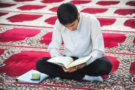تلاوت روزانه قرآن در مسجد اعظم اهواز