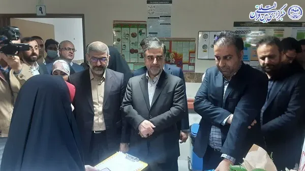 دیدار استاندار مازندران با پرستاران بیمارستان های بوعلی سینا و حکمت ساری