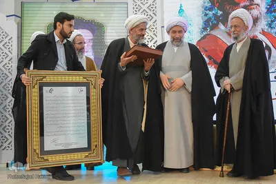 تجلیل از خدمات قرآنی آیت‌الله مصباح یزدی