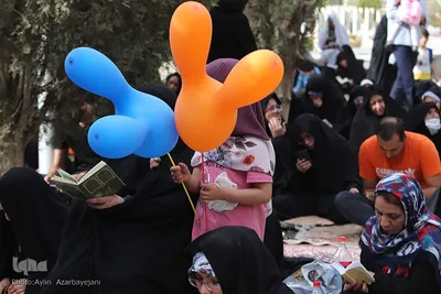مراسم قرائت دعای پرفیض عرفه در گلستان شهدای اصفهان