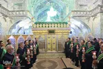 غبارروبی مضجع شريف حضرت سيدعلاءالدين حسين‌بن موسي‌الكاظم(ع)