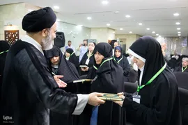 مراسم تجلیل از خانواده معظم شهدا