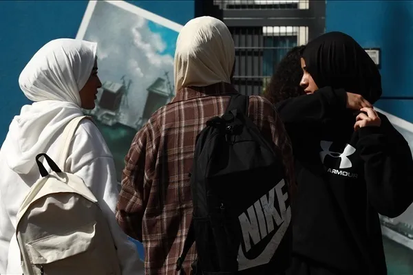 Tinanggihan ng Pranses na Mataas na Hukuman ang Apela Laban sa Pagbabawal ng Abaya