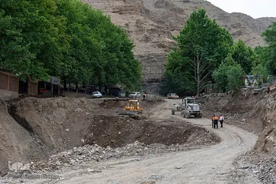بازدید خبرنگاران از نقاط سیل‌زده جاده چالوس