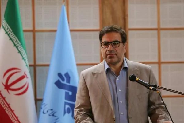 «قند پارسی» به «تالار آیینه» رسید