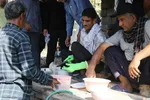 پخت «حلیم در جُم ( خمره) میراثی ۳۰۰ ساله در فین
