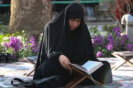 جزء‌خوانی قرآن کریم در چهارباغ اصفهان