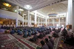 محفل انس با قرآن دانش‌آموزان شیرازی در سومین حرم اهل‌بیت علیهم السلام