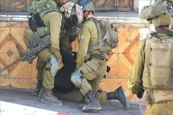 Vier Palästinenser bei israelischen Razzien im Westjordanland und Al-Quds ermordet