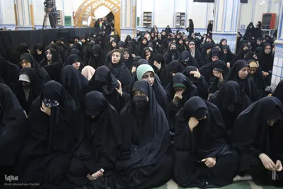 آیین وداع با پیکر شهید معصومه کرباسی در دانشگاه شیراز‎