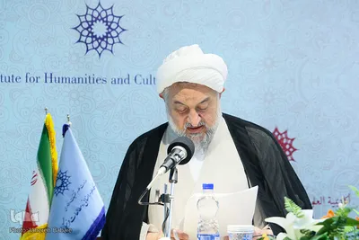 واعظی، نماینده آیت الله حائری