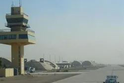 د بلد په هوایي اډه په توغندي لګېدلي