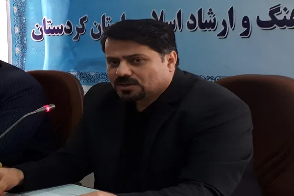 ملت ایران با کمترین امکانات در برابر هجمه گسترده کشورهای خارجی ایستادگی کردند