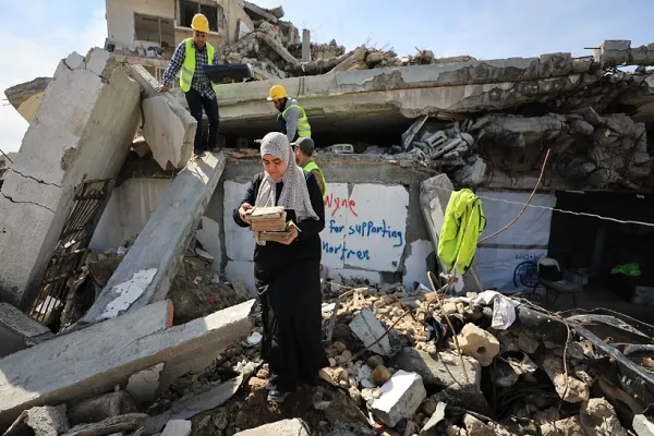 Um Legado em Perigo: A Luta em Gaza para Recuperar os Textos Antigos da Grande Mesquita Omari