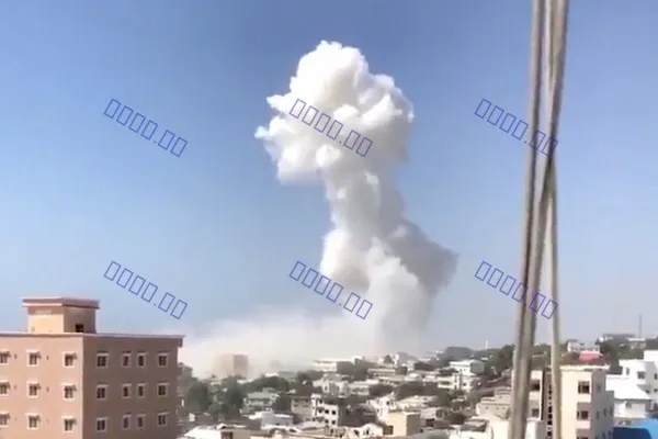 Somali'de bombalı saldırı: En az 13 ölü, 17 yaralı