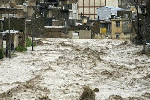 کمک ۱۹۵میلیون تومانی نیکوکاران یزدی به سیل‌زدگان