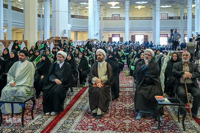 تجلیل از پیشکسوتان هنر و معماری در سومین حرم اهل بیت (ع)