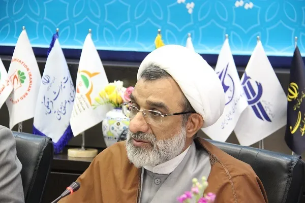 طراحی الگوی حکمرانی حکیمانه گردشگری حلال با هوش مصنوعی