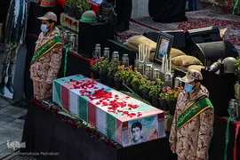 مراسم خاکسپاری و تشیع پیکر شهید «حسین فغانی»