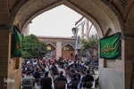 دسته عزاداری طلاب و روحانيون شیرازی در سومين روز شهادت امام حسین(ع)