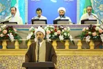 دوگانگی گفتار و رفتار خواص باعث تردید مردم می‌شود