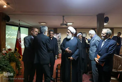 مراسم بزرگداشت علمی و معرفتی دکتر احمد احمدی