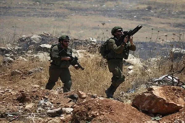İsrail Gazze'de bir Filistinliyi şehit etti