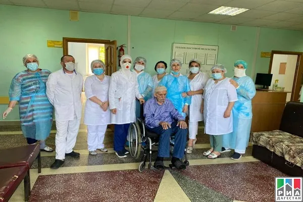 100-летний мусульманин победил коронавирус