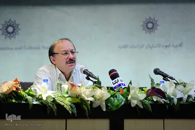 بیژن عبدالملکی در سمینار «بازخوانی روایت قاسم پورحسن از فلسفه فارابی»