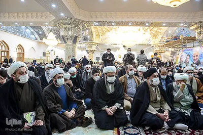 مراسم تشییع پیکر مرحوم آیت الله محدتقی مصباح یزدی در آستان مقدس عبدالعظیم حسنی(ع)