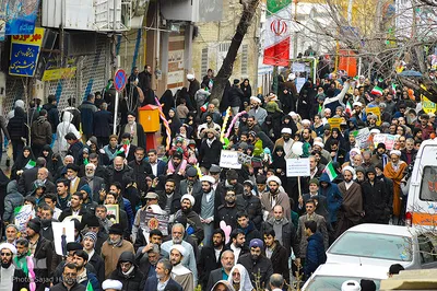 شکوه چهل سالگی در قم