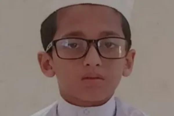 Un joven prodigio de Bangladesh memoriza el Corán en tan solo ocho meses