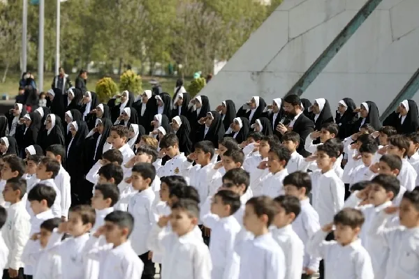 دهه نودی‌ها برای پویش «سلام فرمانده» فراخوان شدند
