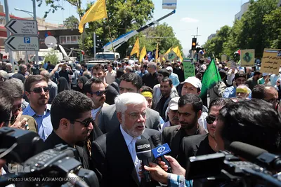 حضور محمد رضا عارف، نماینده مردم تهران در مجلس در راهپیمایی روز قدس