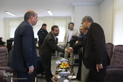 دیدار رئیس سازمان دارالقرآن کشور با فرماندار خنداب/عکاس: زهرا بهرامی