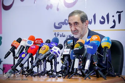 نشست خبری دکتر علی اکبر ولایتی رئیس هیات موسس دانشگاه آزاد اسلامی