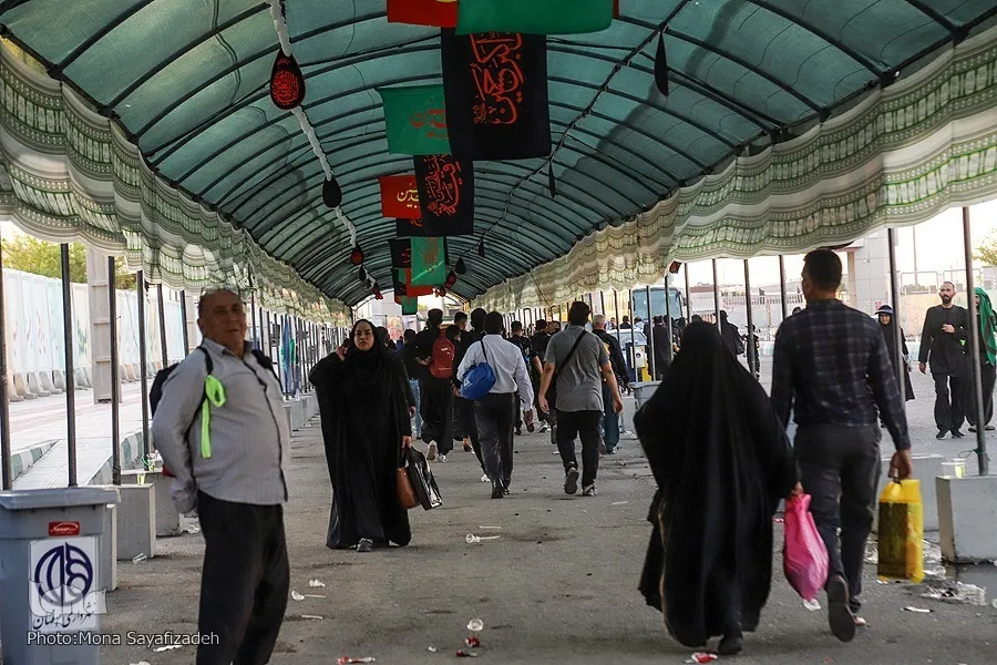 تقرير مصور | عبور زوار الأربعين الحسيني من منفذ 