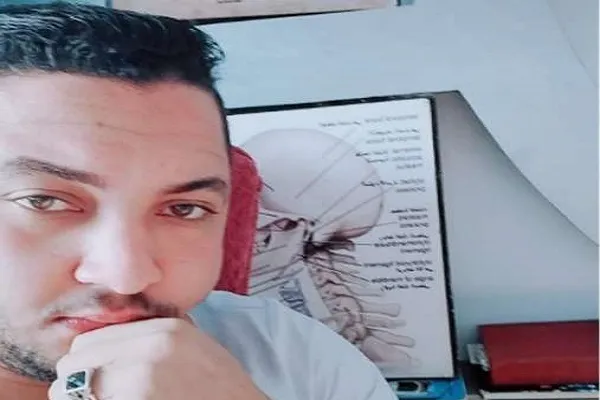 شاب مصري يتمكن من حفظ القرآن بـ3 لغات