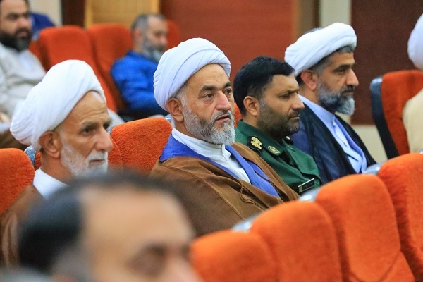 نشست ائمه جمعه و جماعات محلات مهدوی شرق استان مازندران