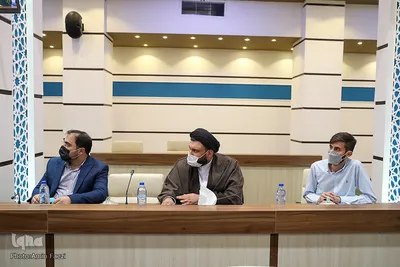 نشست برنامه های دهه کرامت‎ - شیراز