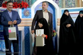 ﻣﺮاﺳﻢ اﺧﺘﺘﺎﻣﯿﻪ ترم تابستانی ﻣﺮﮐﺰ آﻣﻮزش ﻗﺮآن آﺳﺘﺎن ﻣﻘﺪس ﺣﻀﺮت ﻋﺒﺪاﻟﻌﻈﯿﻢ الحسنی(ع)