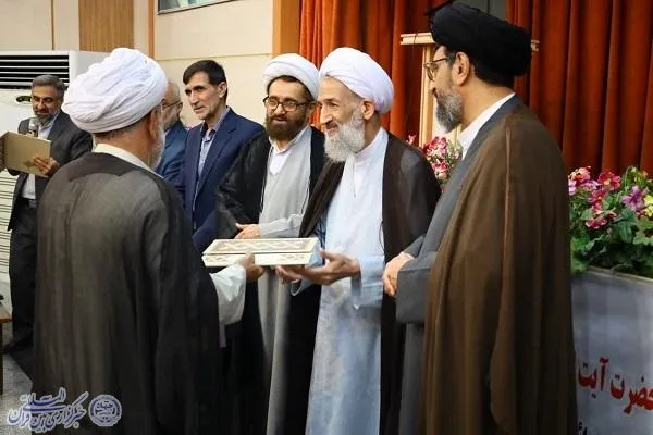 بیست و پنجمین گردهمایی ائمه جماعات دانشگاه علوم پزشکی مازندران