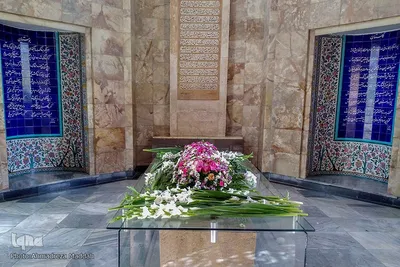 گلباران آرامگاه شیخ «اَجَلّ» سعدی شیرازی‎‎‎‎