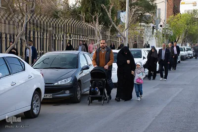 اقامه نماز عید فطر در مصلای اصفهان