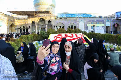 آیین تعویض پرچم سیدالکریم در شب ولادت آن حضرت