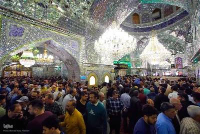 لحظه تحویل سال ۱۴۰۴ در حرم حضرت شاهچراغ (ع)